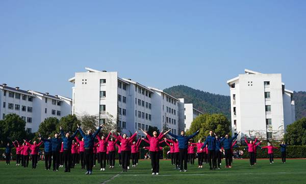 说明: https://www.sgmart.edu.cn/_mediafile/sgmart/2018/11/09/208z0azh9a.jpg